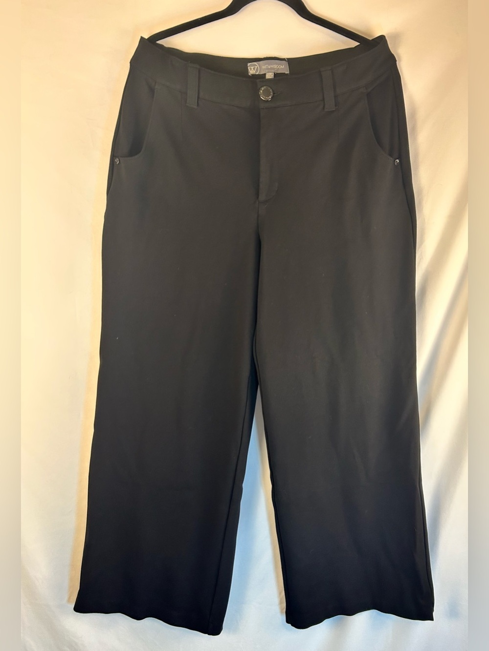 Wit & Wisdom Black Pull-On Slim Straight Pants Women’s 14W